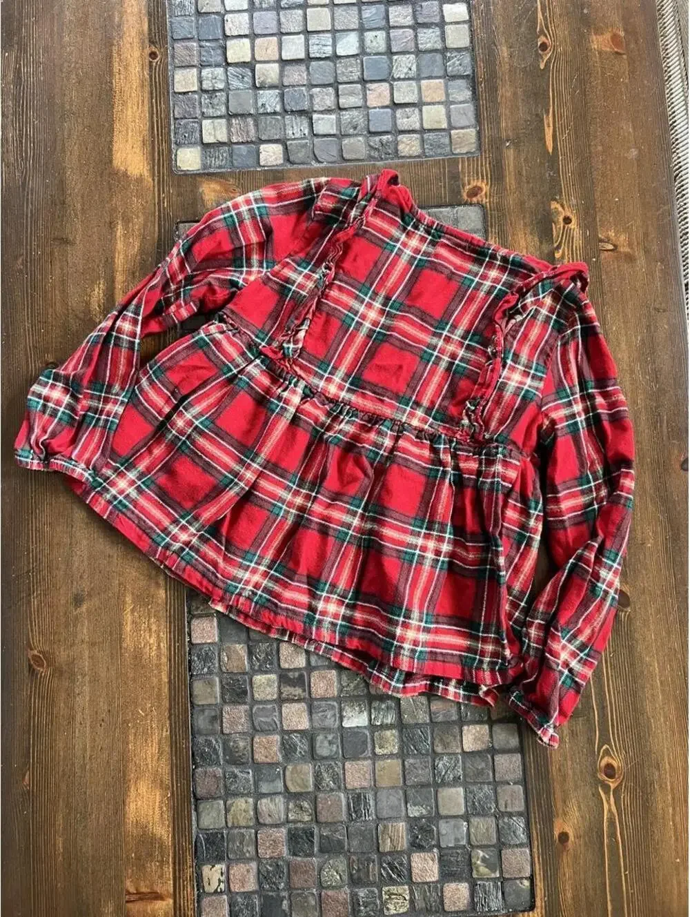 Carter's 100% Cotton Plaid Ruffle Button Front Holiday Top Girls Size 7 🧣🎄